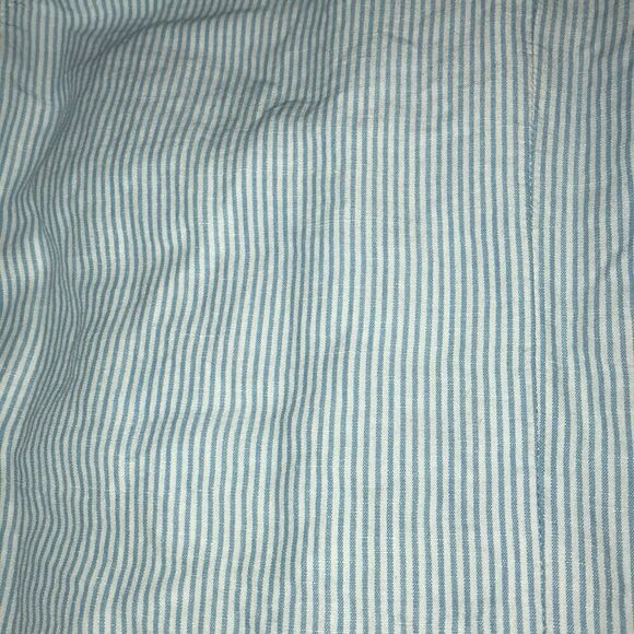 3/$15 Elisabeth grace thin Striped blue sleeveless top peplum keyhole size XL - Picture 7 of 8